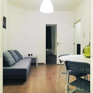 Second Floor At , Bruselas Bélgica